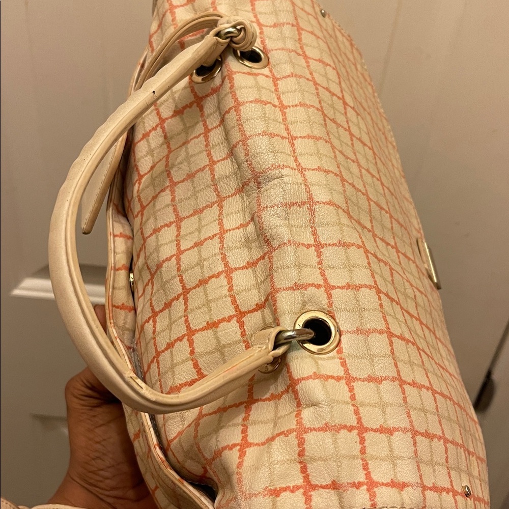 Tory Burch please check all picture of condition - Picture 10 of 17